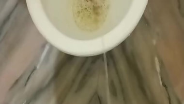 pissing